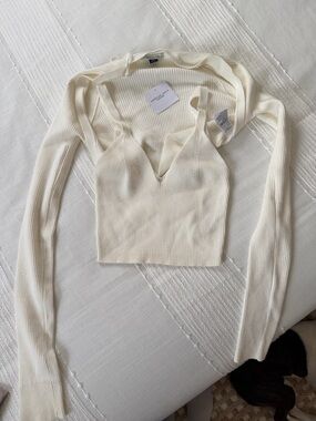 American eagle White Ribbed V-Neck Cropped Tank with Matching Shrug
